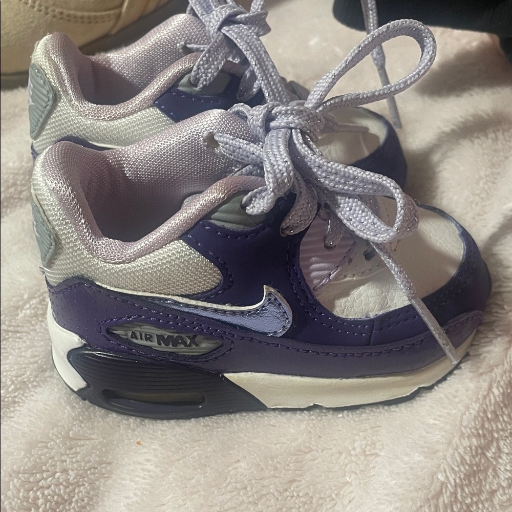 Nike Kids Air Max Lilac and White Sneakers